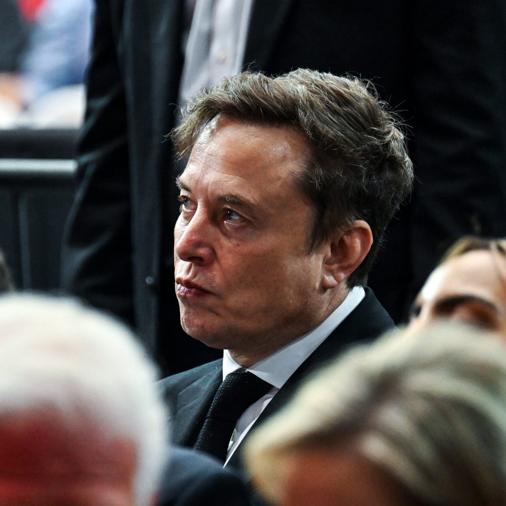 Elon Musk riprende attività politica dopo accordo con il presidente