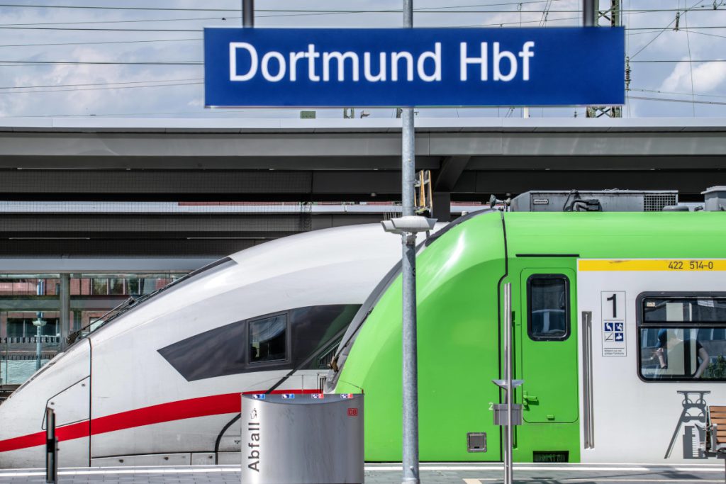 La chiusura della linea ferroviaria nel Ruhrgebiet: cosa significa per i viaggiatori e la comunità locale