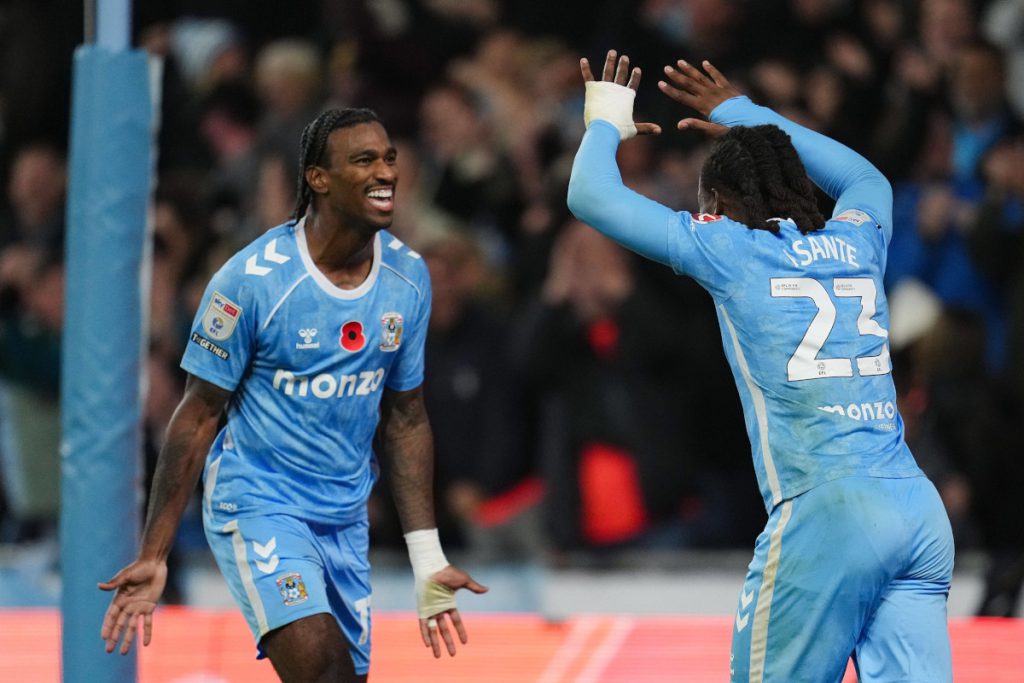 Un ex giocatore del Schalke 04 dalla carriera insperata: da delusione a stella del calcio