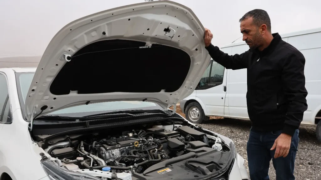 Auto nuova in Elazığ guasta dopo 22 giorni: proprietario avvia causa per sostituzione
