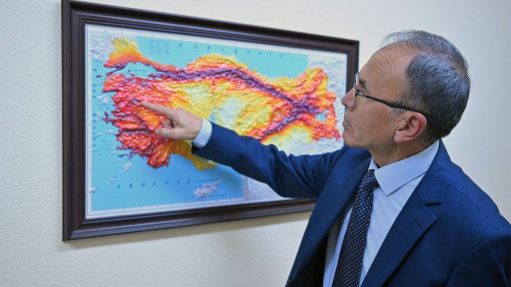 Terremoti in Turchia: la città di Sındırgı colpita da oltre 15.000 scosse in soli tre mesi