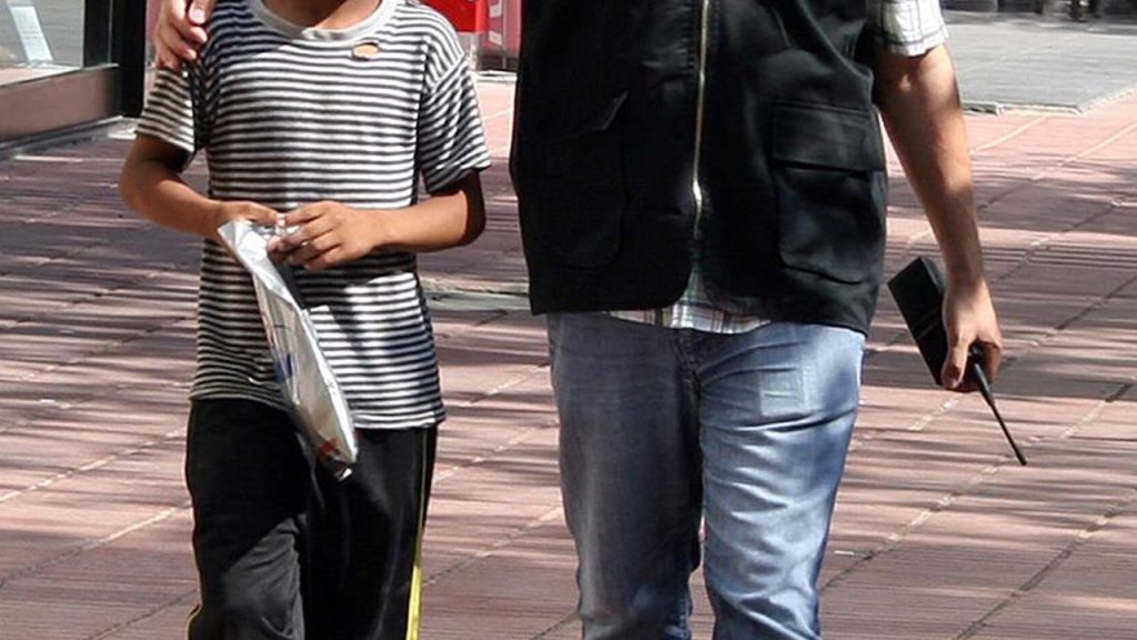 Oltre 200.000 bambini coinvolti in attività criminale in un anno: un allarme sociale che richiede intervento immediato