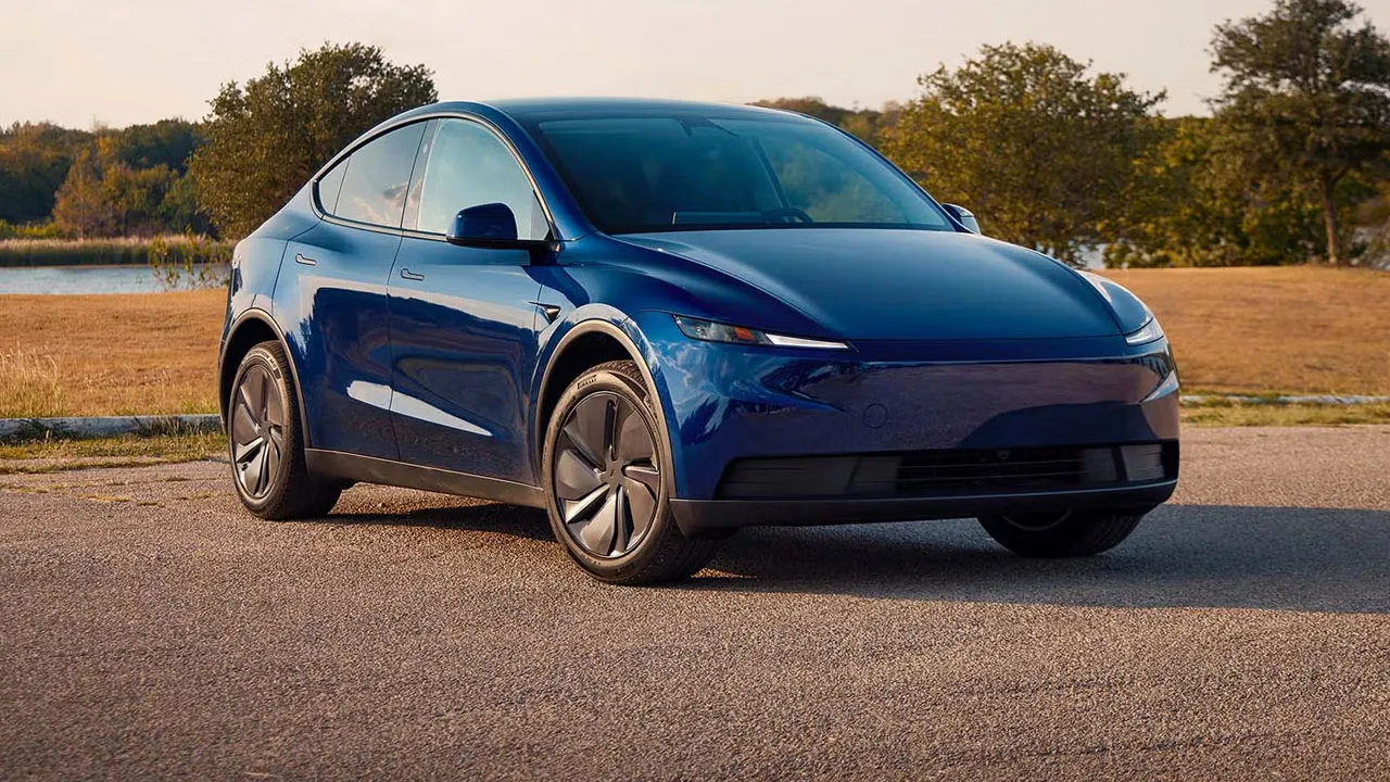 Prezzo del Tesla Model Y Standard in Turchia: 1 525 000 lira senza IVA, 2 349 300 lira con tasse