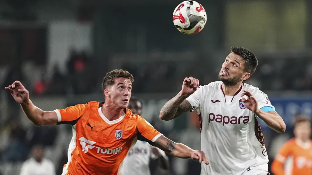 Trabzonspor vince 4‑3 a Başakşehir, raggiunge 28 punti dopo 13 settimane