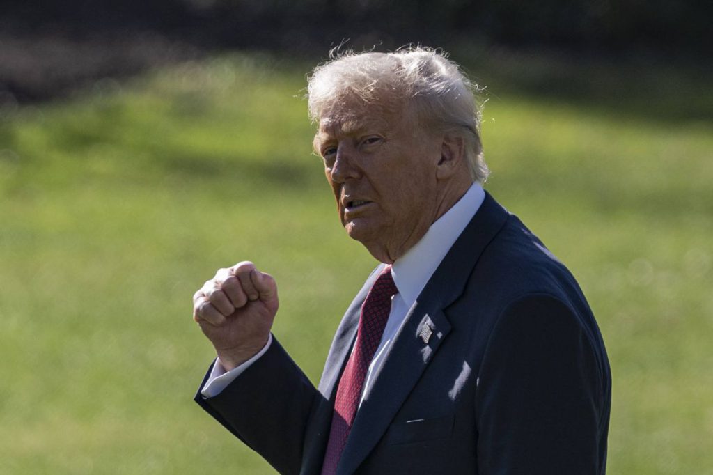 Irruzione dell&#039;ICE in un asilo nido a Chicago: un evento traumatico con profonde conseguenze per i bambini e le famiglie migranti