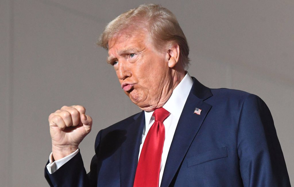 Nuove regole per l&#039;immigrazione negli Stati Uniti: peso e età come motivi di rifiuto per il visto