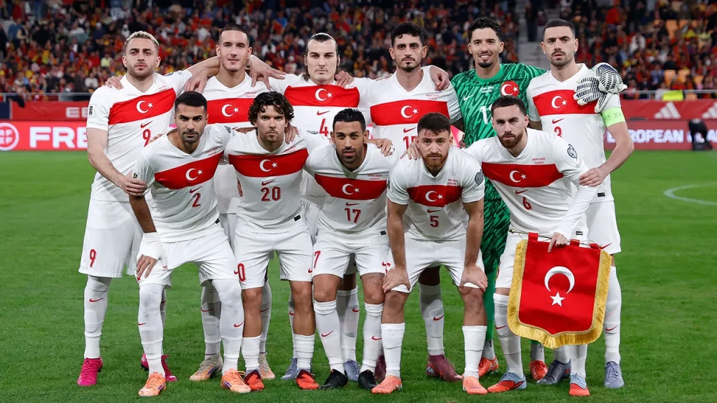 Turchia in seconda posizione del Gruppo E: potenziali avversari nei play‑off per la Coppa del Mondo 2026