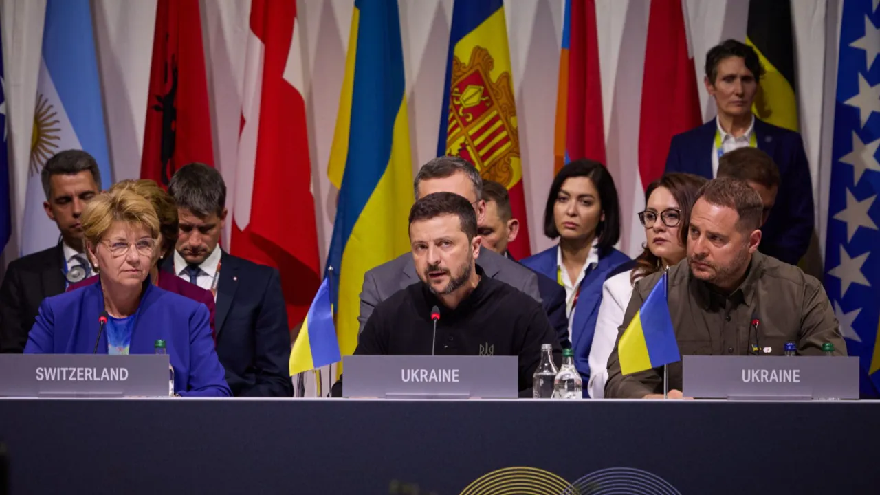 Kiev annuncia incontri di alto livello in Svizzera per avanzare il piano di pace con Washington