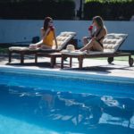 Agenzia di viaggi consiglia ai turisti di evitare certi argomenti di conversazione prima della vacanza