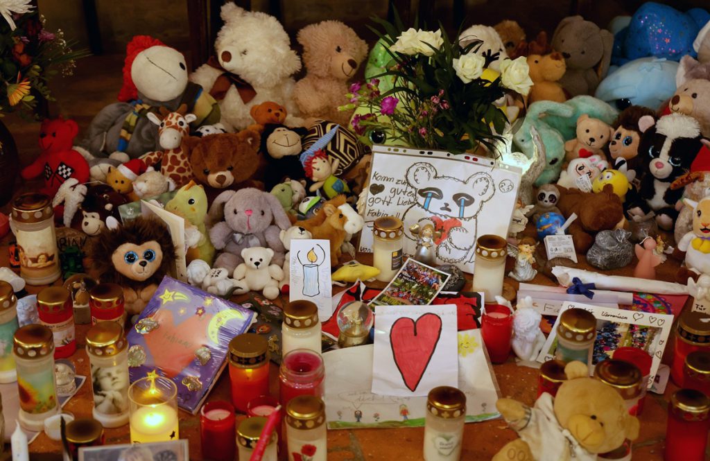 Caso di omicidio del piccolo Fabian: nuove svolte nelle indagini e possibili conseguenze per la comunità di Güstrow