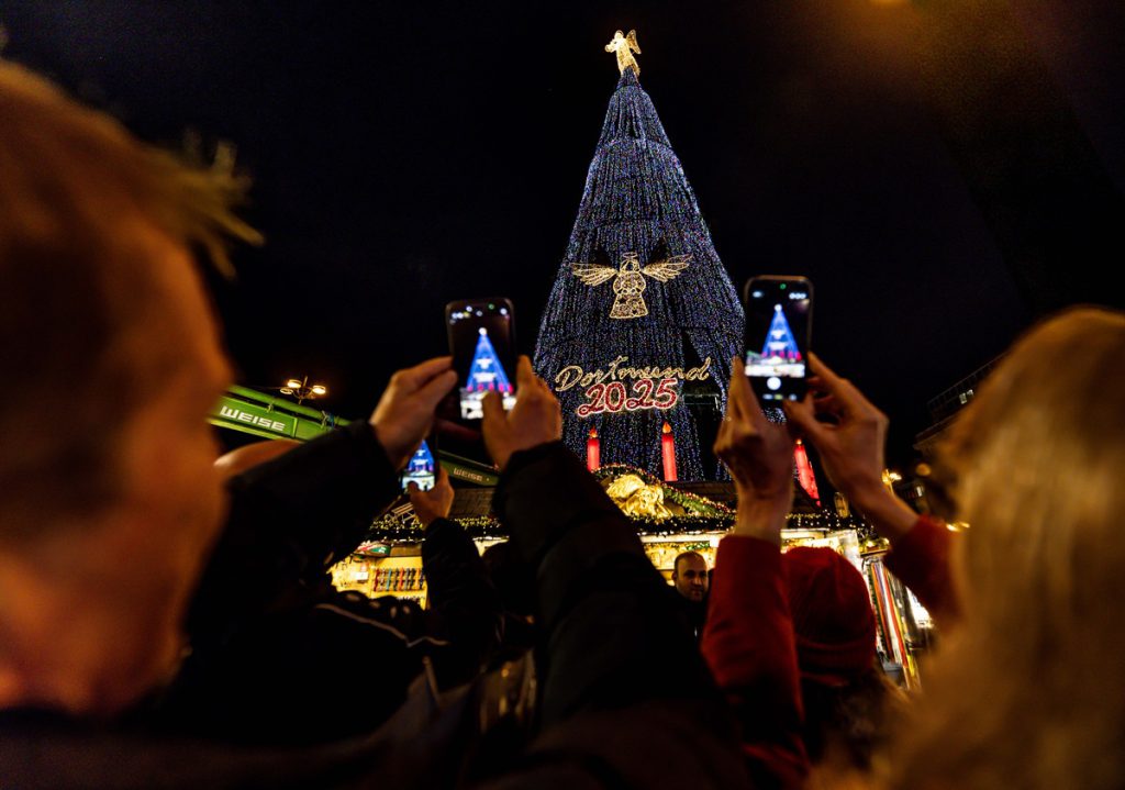 Mercatino di Natale di Dortmund aperto: nuova attrazione suscita invidia a Essen