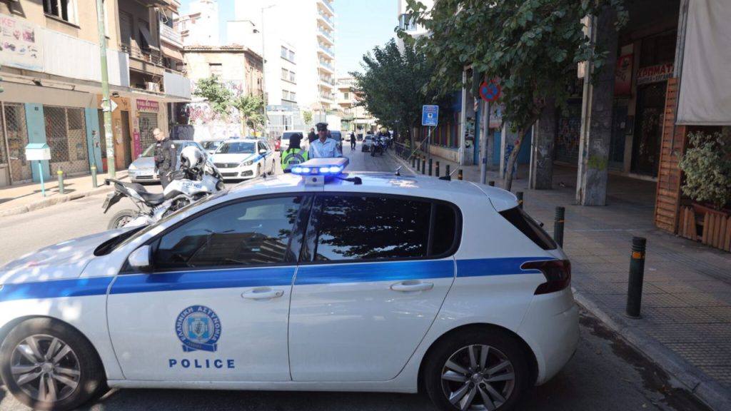 Attacco esplosivo contro i media in Grecia: libertà di stampa e sicurezza a rischio