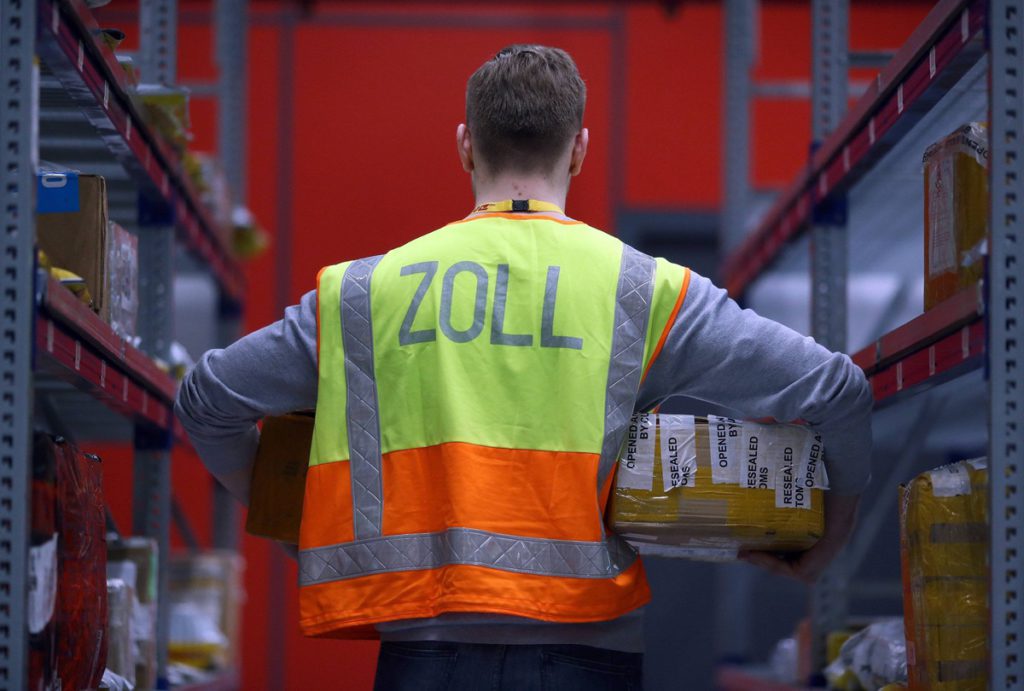 Black Friday: cosa sapere sui dazi e le spese doganali per gli ordini dall’estero